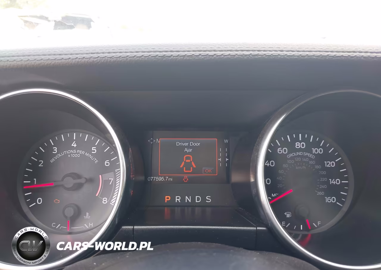 2021 Ford Mustang Ecoboost Premium VIN:1FATP8UH6M5123047 - 7