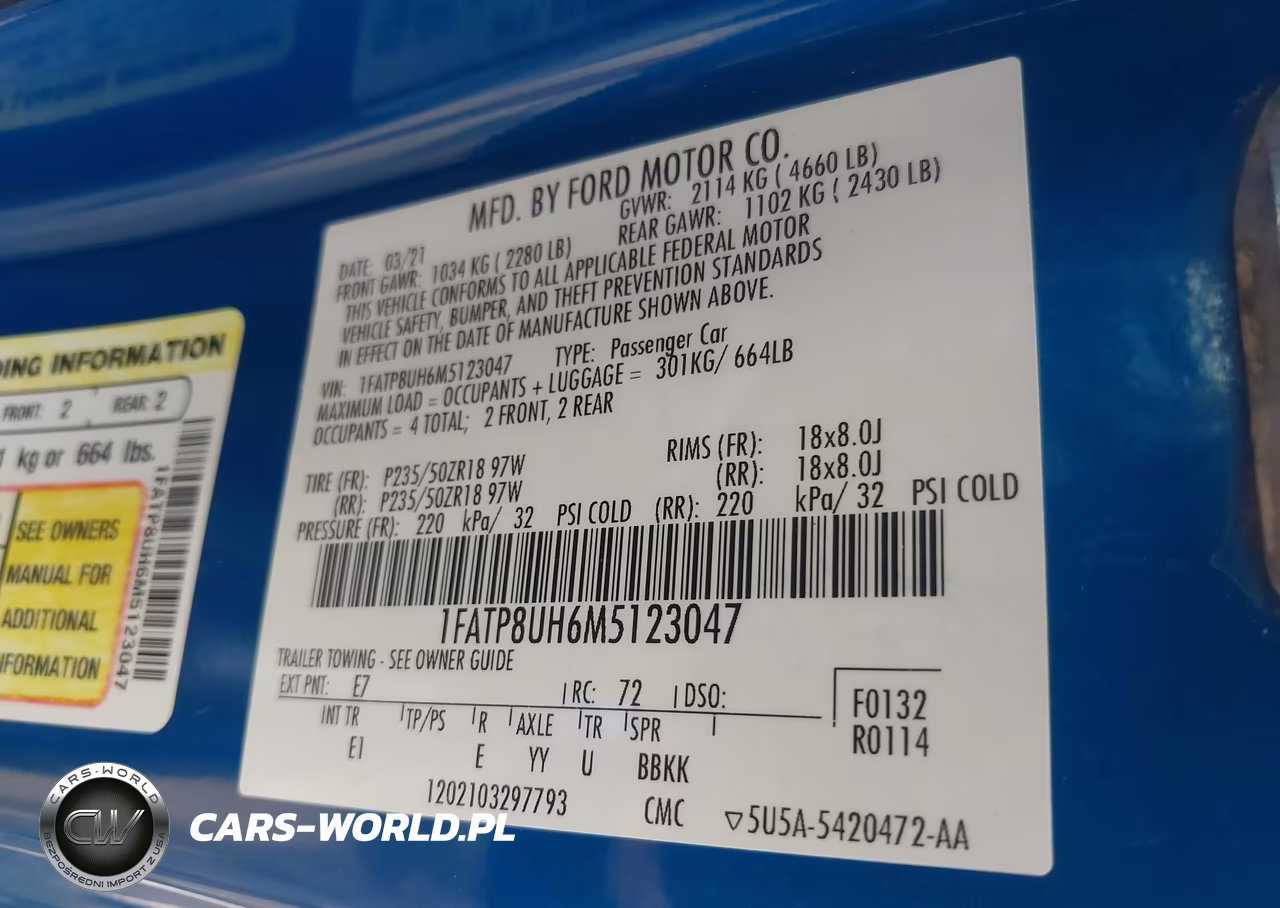 2021 Ford Mustang Ecoboost Premium VIN:1FATP8UH6M5123047 - 9