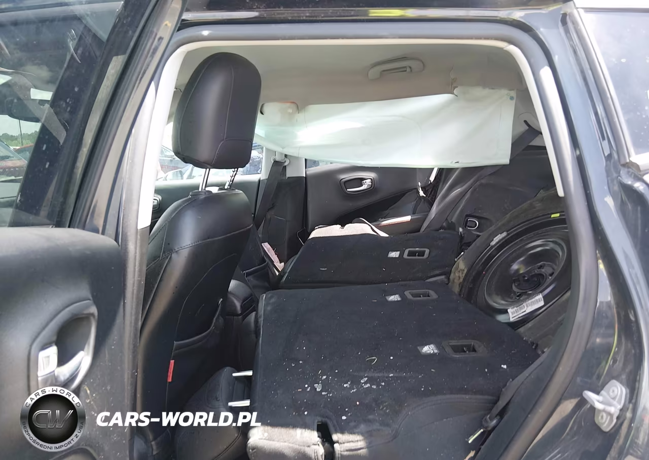 2018 Jeep Compass Trailhawk 4X4 VIN:3C4NJDDB3JT483638 - 8