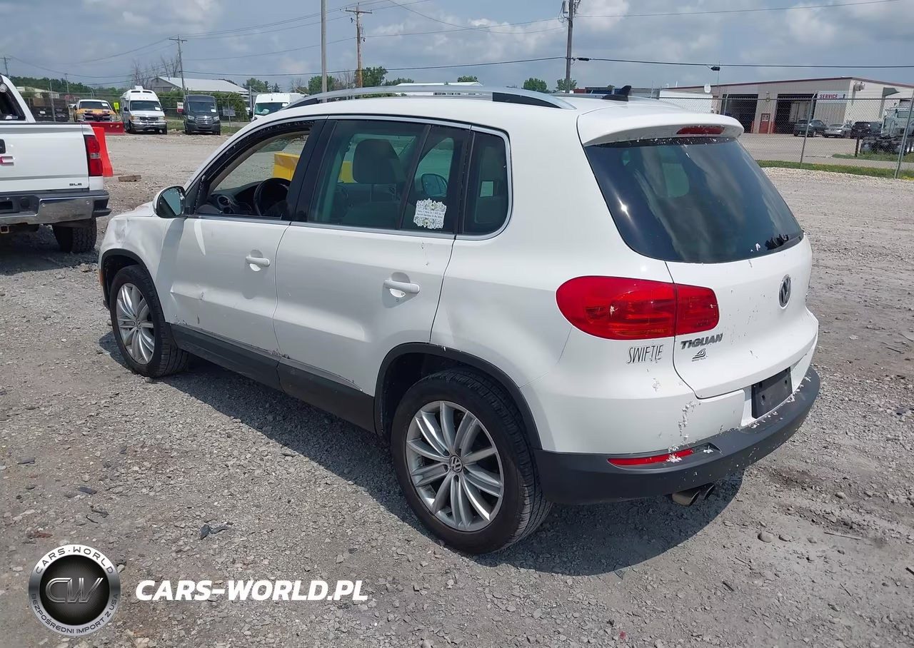 2013 Volkswagen Tiguan Se VIN:WVGBV3AX3DW090332 - 3