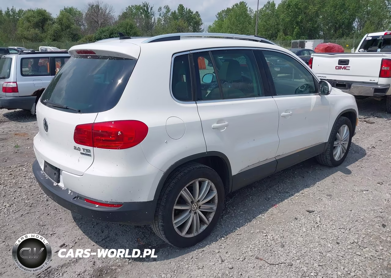 2013 Volkswagen Tiguan Se VIN:WVGBV3AX3DW090332 - 4