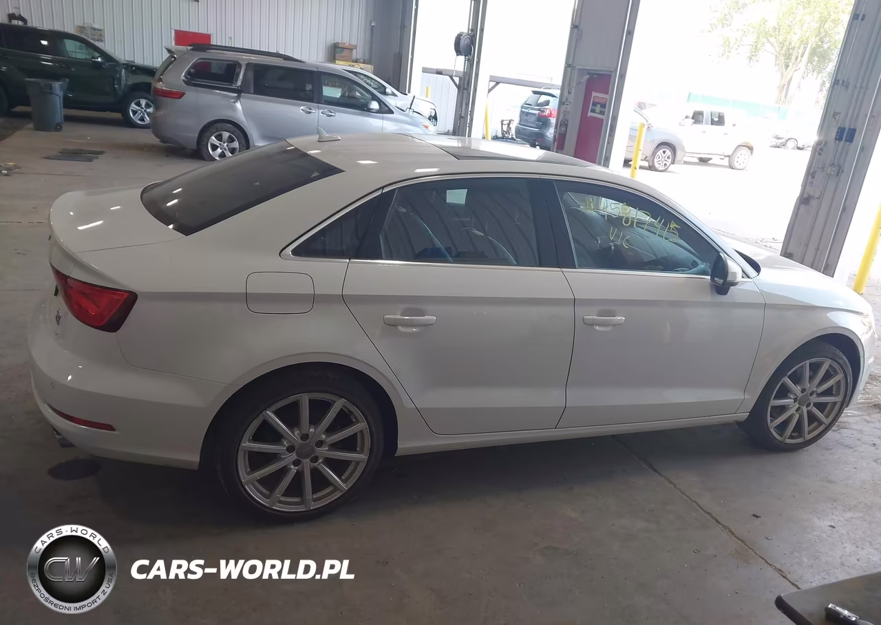 2016 Audi A3 2.0T Premium VIN:WAUE8GFF6G1053547 - 13