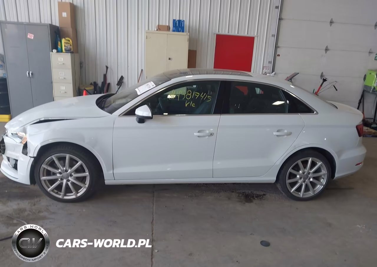 2016 Audi A3 2.0T Premium VIN:WAUE8GFF6G1053547 - 14
