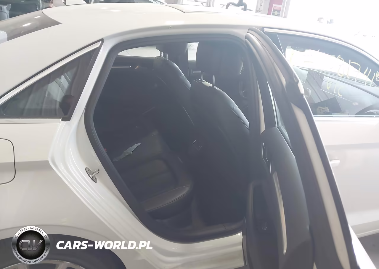 2016 Audi A3 2.0T Premium VIN:WAUE8GFF6G1053547 - 8