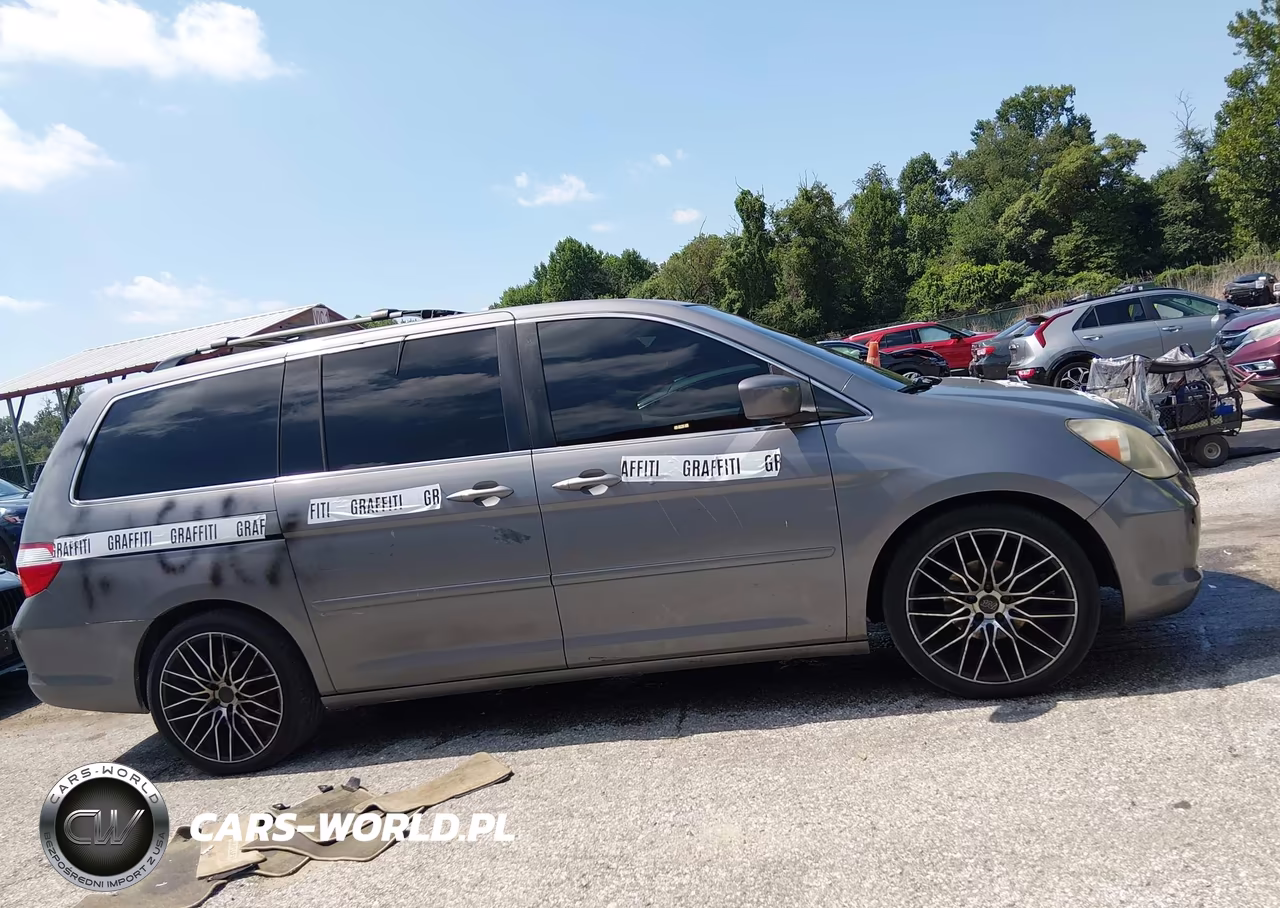 2006 Honda Odyssey Touring VIN:5FNRL38816B028913 - 13