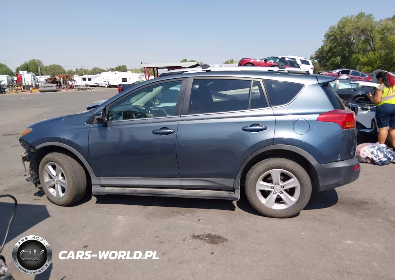 2013 Toyota Rav4 Xle VIN:2T3RFREV8DW060415 - 15