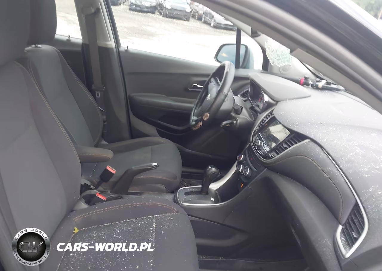 2019 Chevrolet Trax Ls VIN:3GNCJNSB5KL345009 - 5