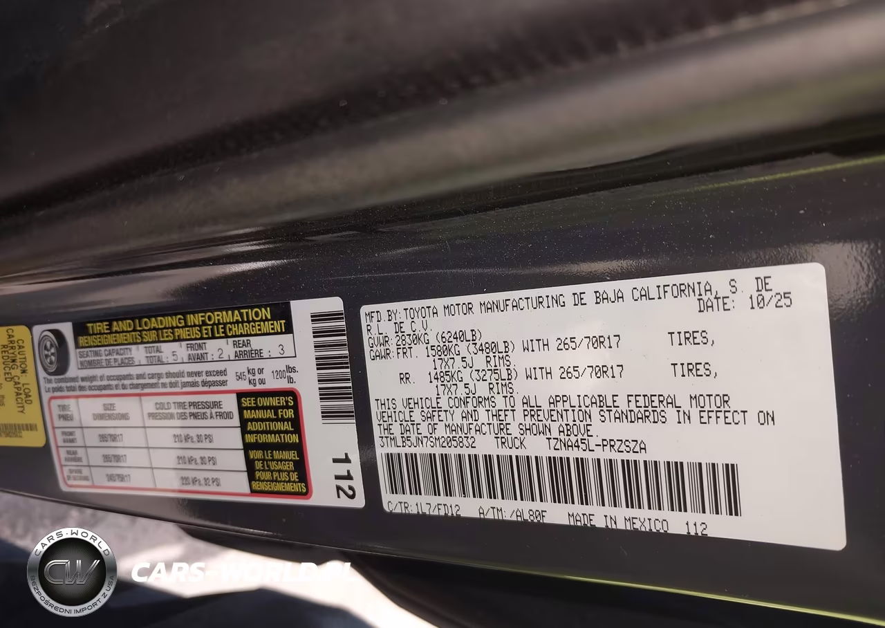 2025 Toyota Tacoma Trd Off Road VIN:3TMLB5JN7SM205832 - 9