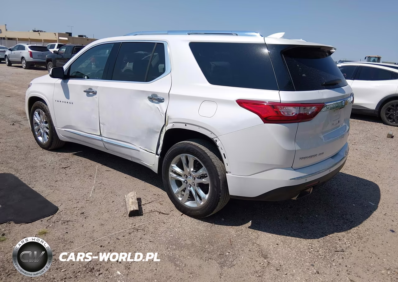 2018 Chevrolet Traverse High Country VIN:1GNEVKKW5JJ273426 - 3