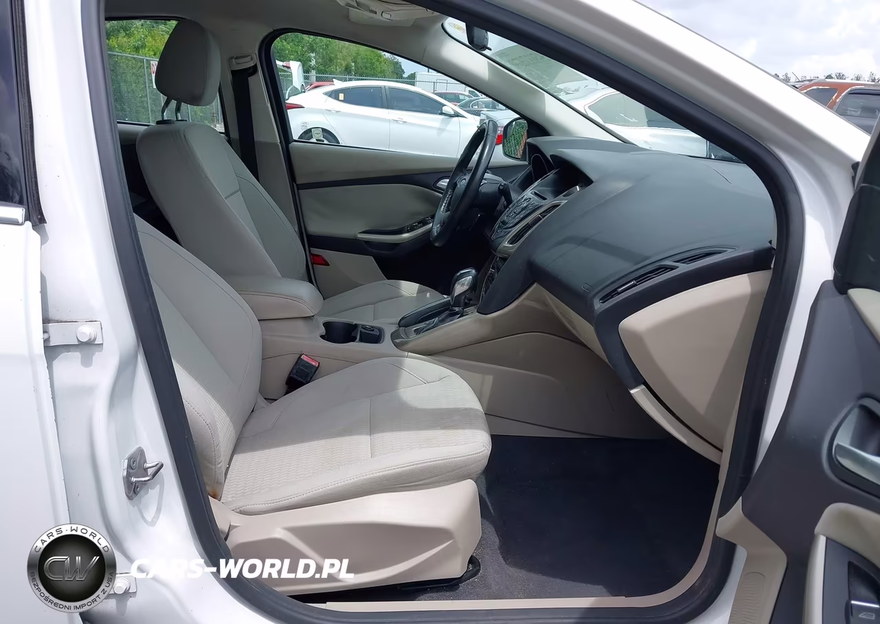 2012 Ford Focus Sel VIN:1FAHP3M21CL287868 - 5