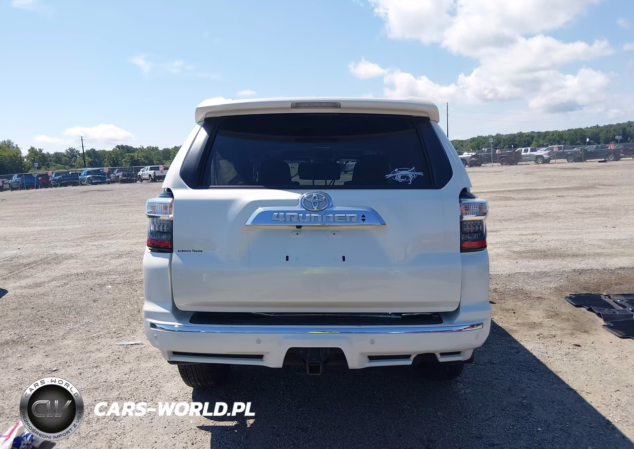 2023 Toyota 4Runner Limited VIN:JTEKU5JR1P6119606 - 17