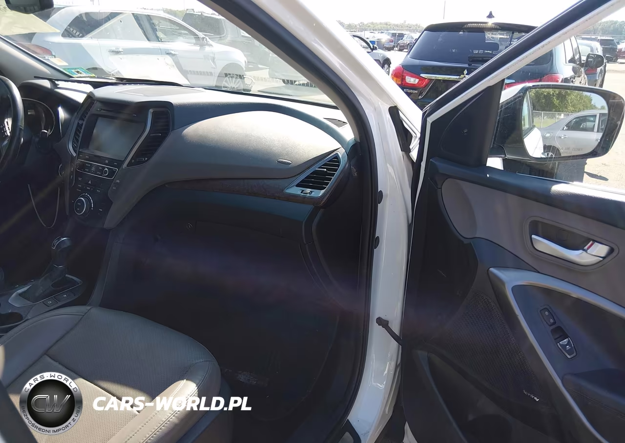 2018 Hyundai Santa Fe Sport 2.4L VIN:5XYZUDLB3JG554547 - 5