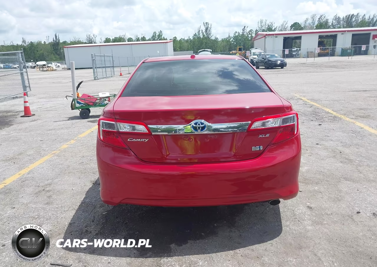 2013 Toyota Camry Hybrid Xle VIN:4T1BD1FK5DU085536 - 16