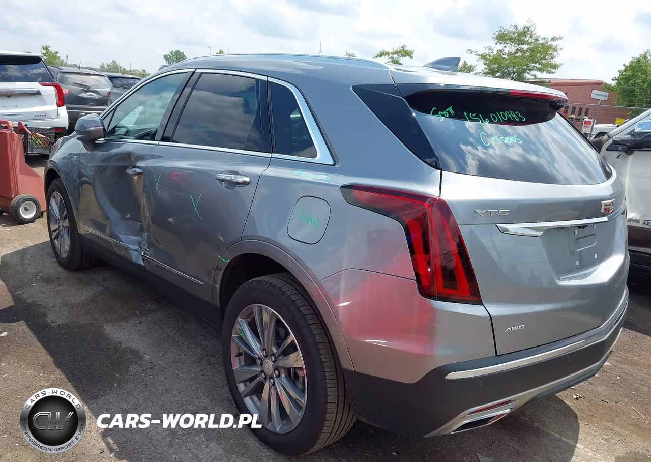 2025 Cadillac Xt5 Awd Premium Luxury VIN:1GYKNDRS7SZ121834 - 3