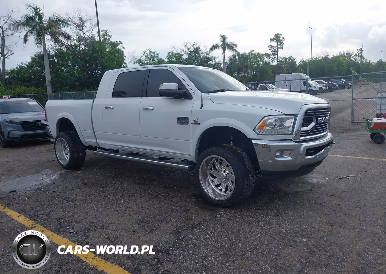 2017 Ram 3500 Laramie Longhorn 4X4 6'4 Box