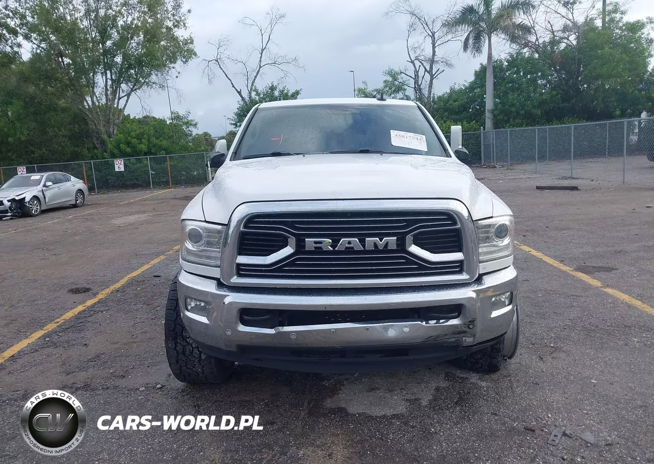 2017 Ram 3500 Laramie Longhorn 4X4 6'4 Box VIN:3C63R3NL4HG776170 - 12