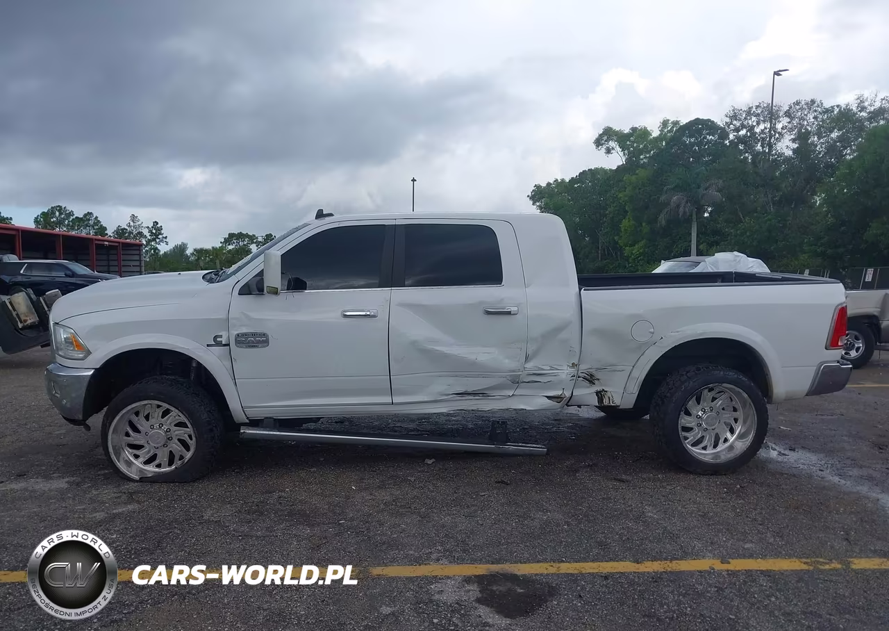 2017 Ram 3500 Laramie Longhorn 4X4 6'4 Box VIN:3C63R3NL4HG776170 - 6