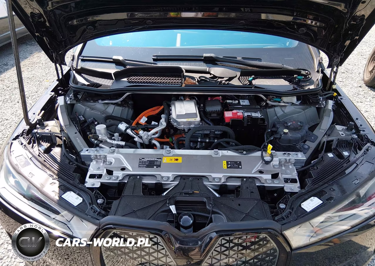 2025 BMW Ix xDrive50 VIN:WB523CF0XSCT23171 - 10