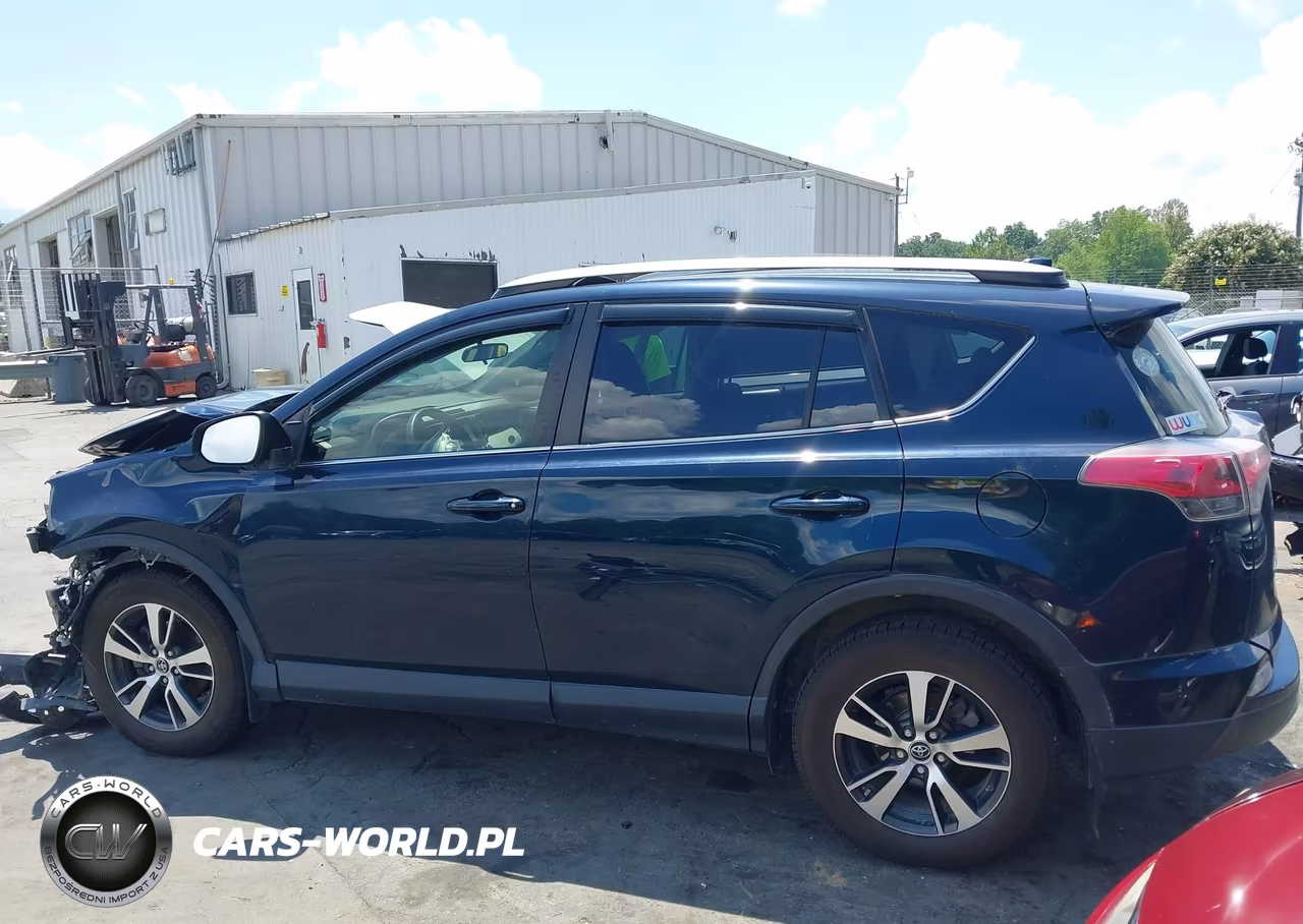 2018 Toyota Rav4 Xle VIN:JTMWFREV3JJ738369 - 14
