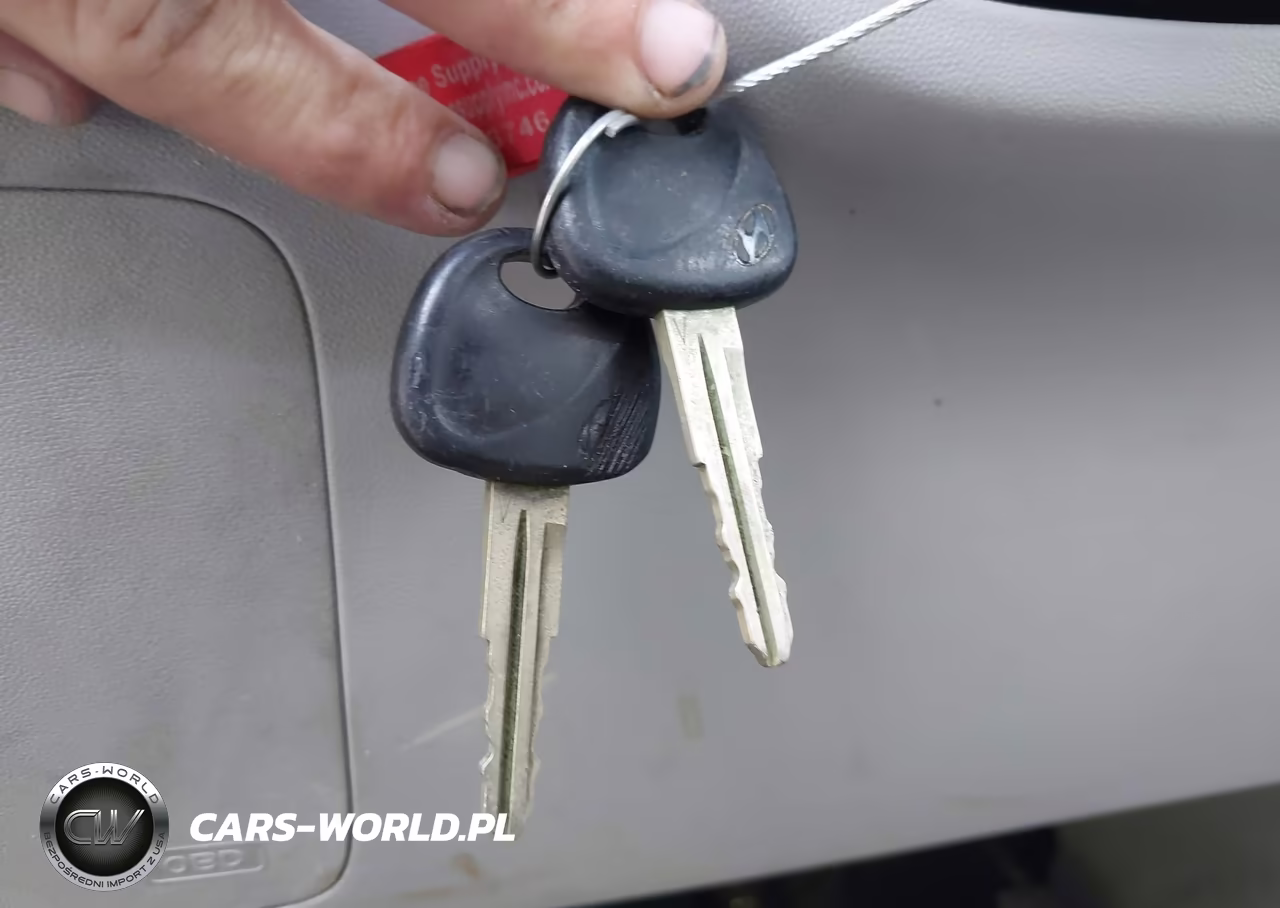 2009 Hyundai Accent Gls VIN:KMHCN46C79U285126 - 11