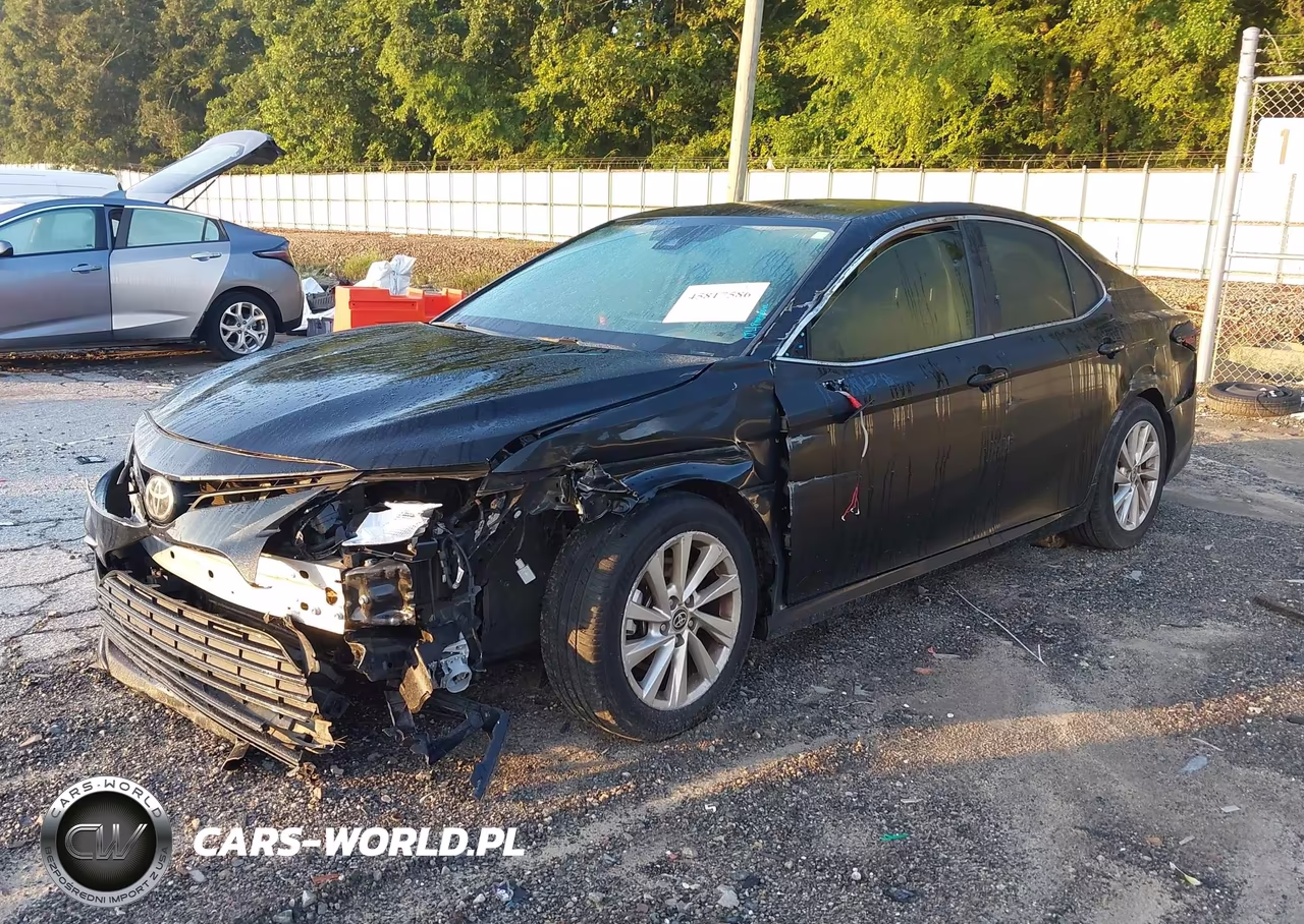 2021 Toyota Camry Le VIN:4T1C11AK8MU557894 - 2