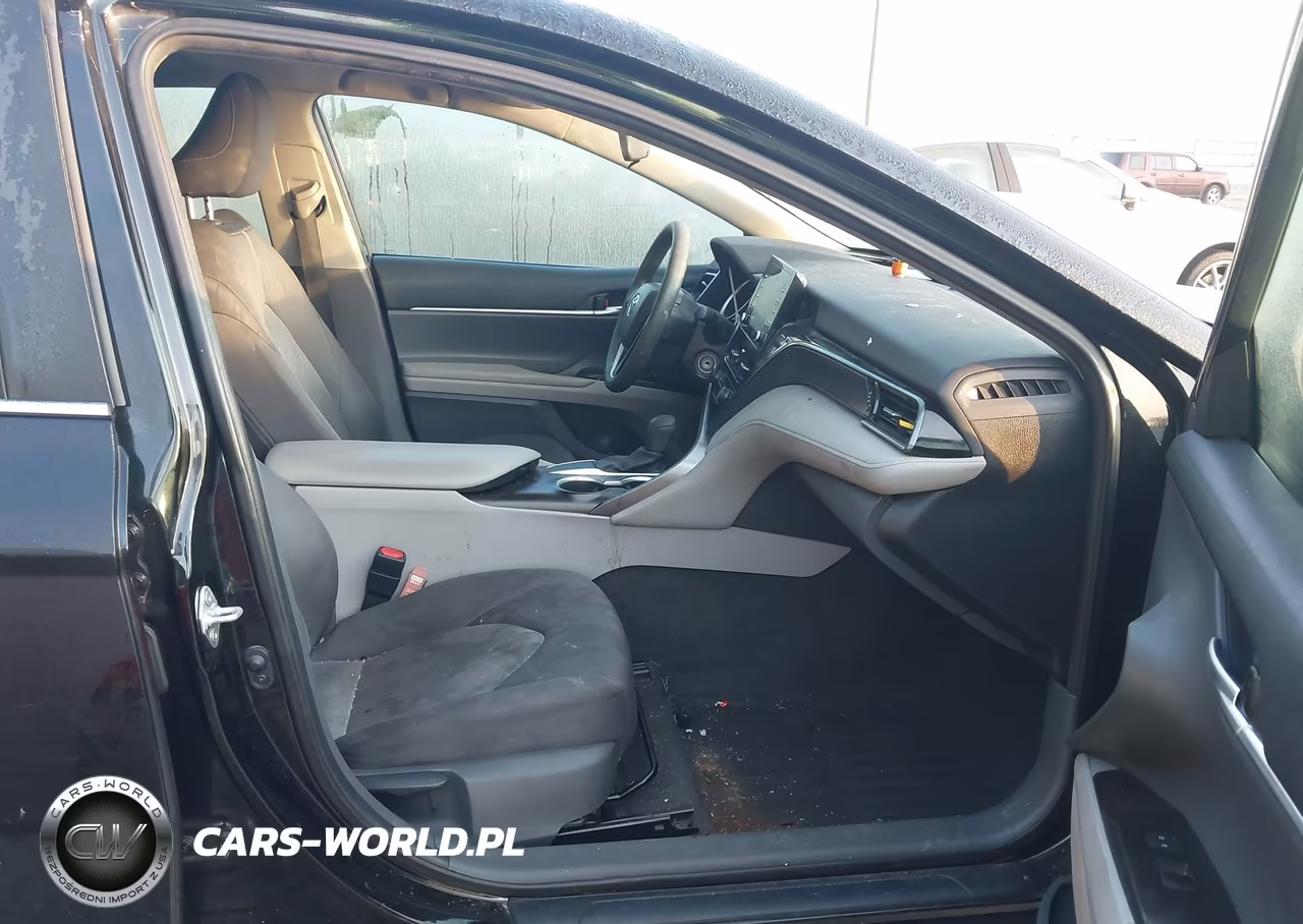 2021 Toyota Camry Le VIN:4T1C11AK8MU557894 - 5
