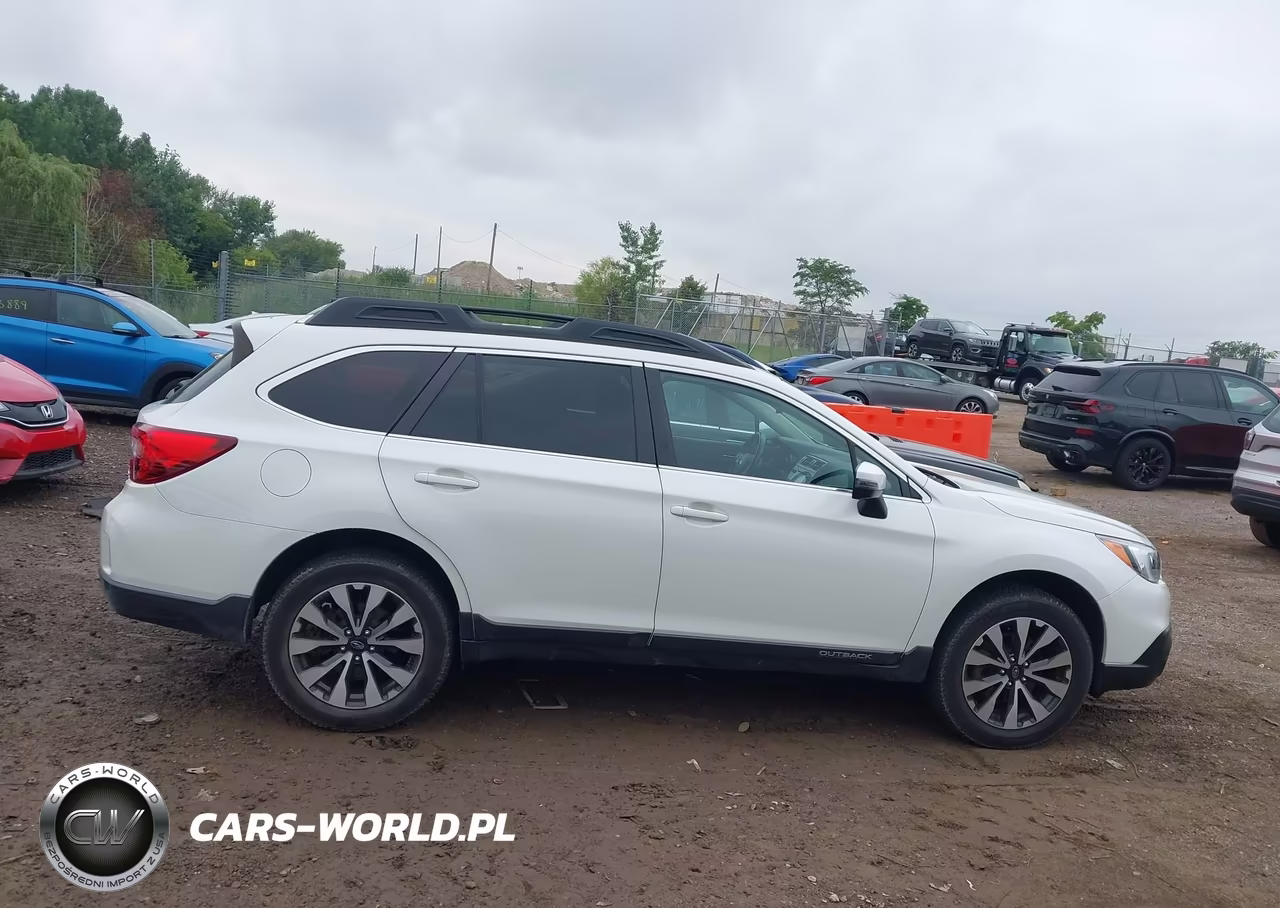 2017 Subaru Outback 3.6R Limited VIN:4S4BSENC8H3354213 - 13