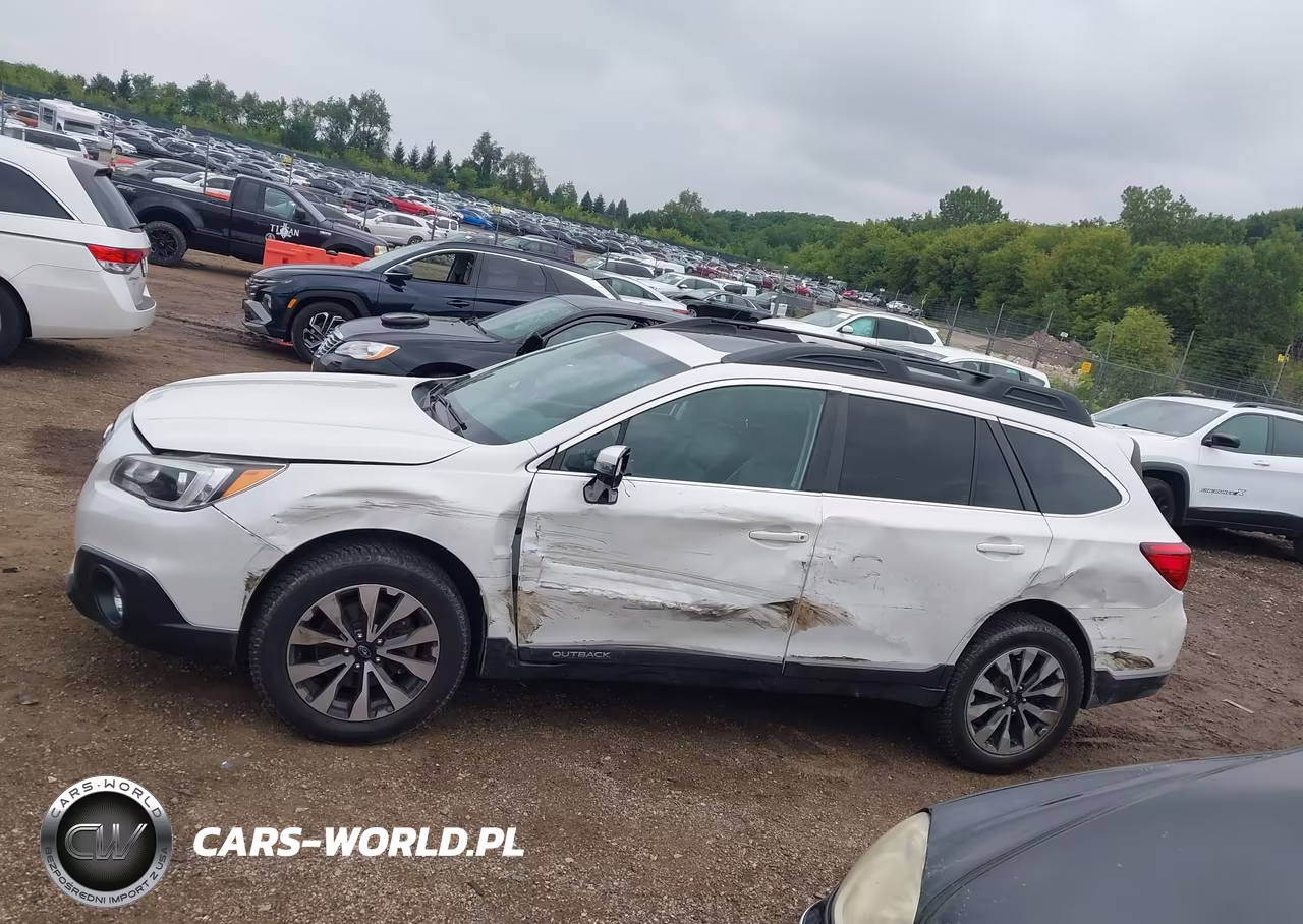 2017 Subaru Outback 3.6R Limited VIN:4S4BSENC8H3354213 - 14