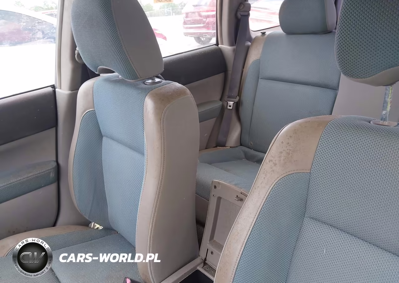 2005 Subaru Forester 2.5X VIN:JF1SG63625H718591 - 13