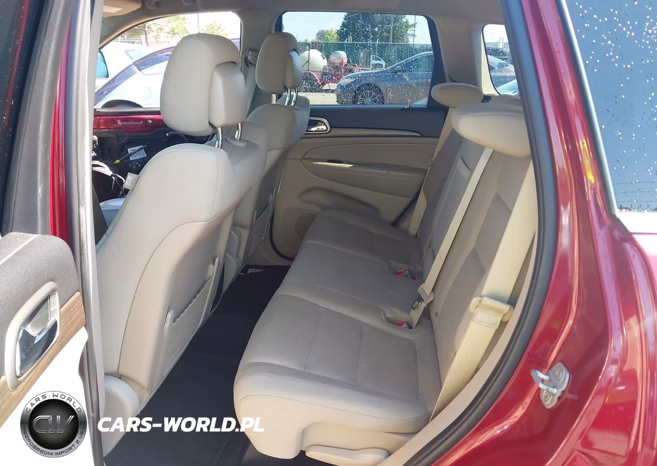 2014 Jeep Grand Cherokee Laredo VIN:1C4RJFAGXEC131221 - 8
