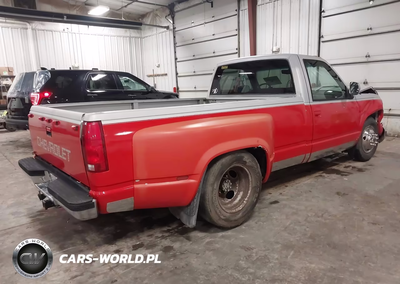 1988 Chevrolet Gmt-400 C3500 VIN:1GCHC34N4JE136685 - 4
