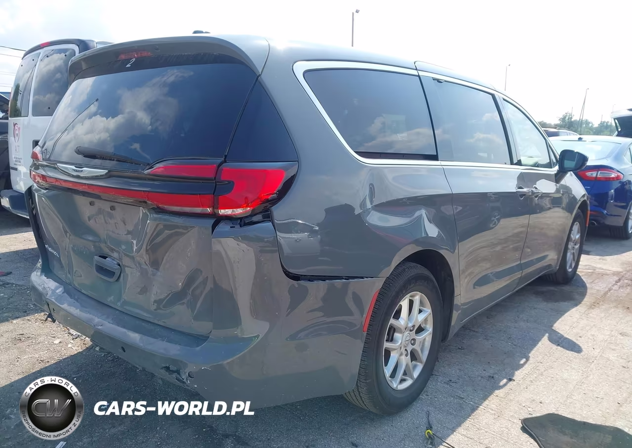 2025 Chrysler Pacifica Select VIN:2C4RC1BG8SR580265 - 4