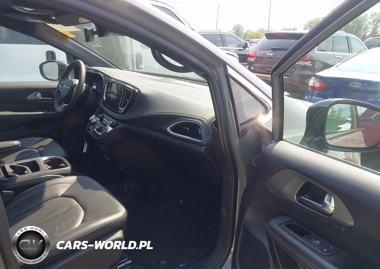 2025 Chrysler Pacifica Select VIN:2C4RC1BG8SR580265 - 5