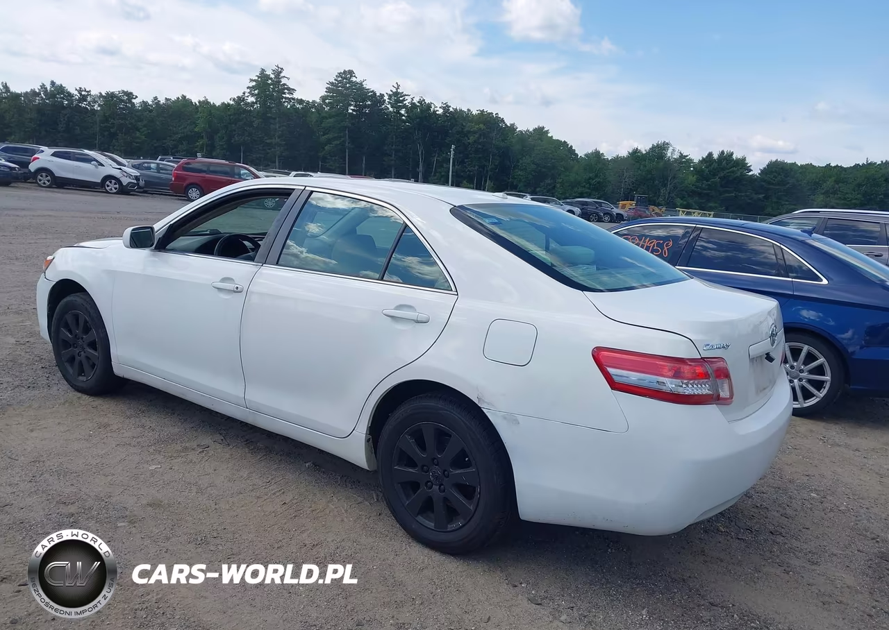 2010 Toyota Camry VIN:JTNBF3EK6A3001152 - 3