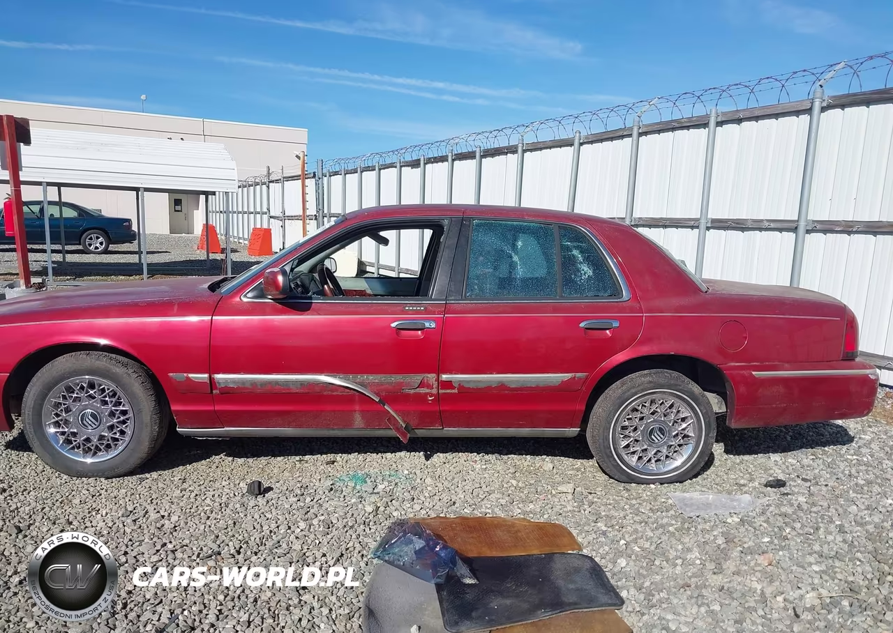 2000 Mercury Grand Marquis Gs VIN:2MEFM74W8YX604610 - 14