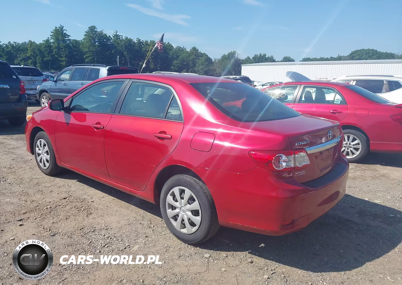 2011 Toyota Corolla Le VIN:JTDBU4EE3B9138610 - 3