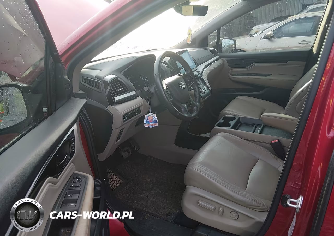 2021 Honda Odyssey Touring VIN:5FNRL6H8XMB040685 - 5