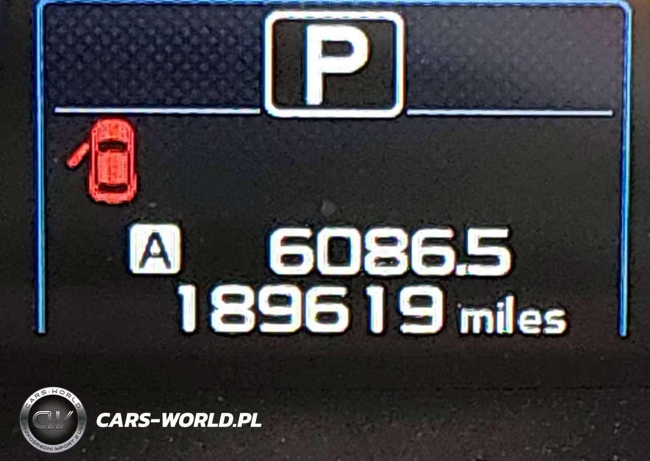 2018 Subaru Outback 2.5I Premium VIN:4S4BSAFC0J3314205 - 15