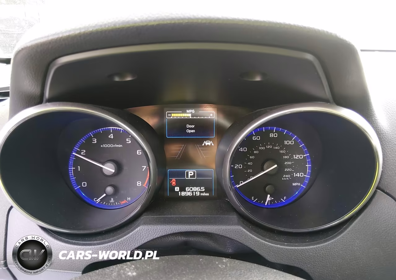 2018 Subaru Outback 2.5I Premium VIN:4S4BSAFC0J3314205 - 7