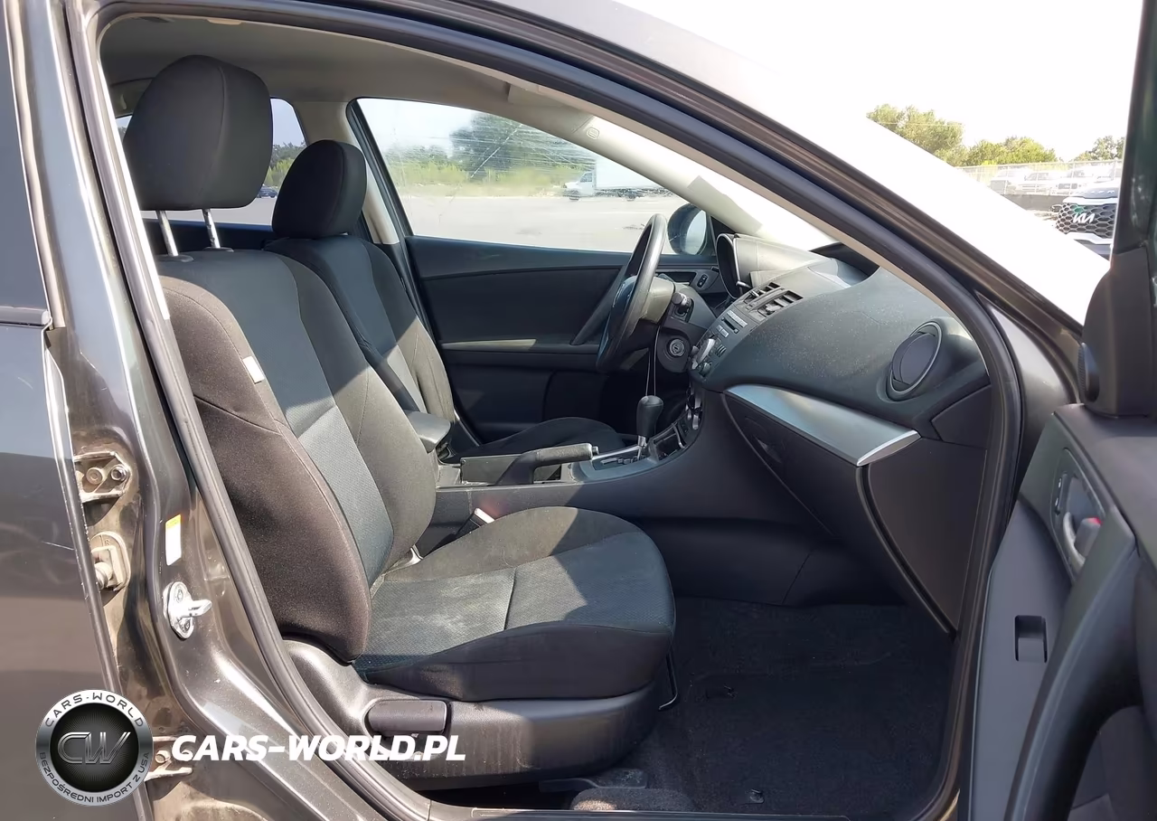 2011 Mazda Mazda3 I Touring VIN:JM1BL1VG6B1401870 - 5