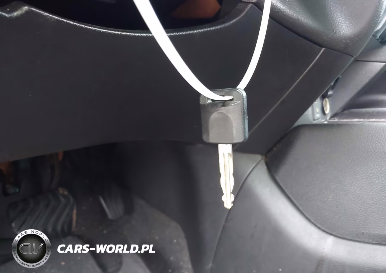 2016 Nissan Rogue S VIN:JN8AT2MT7GW014548 - 11