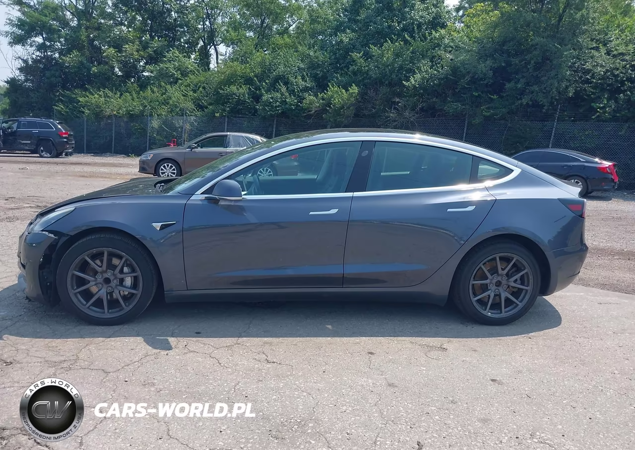 2018 Tesla Model 3 Long Range-Mid Range VIN:5YJ3E1EAXJF158984 - 15