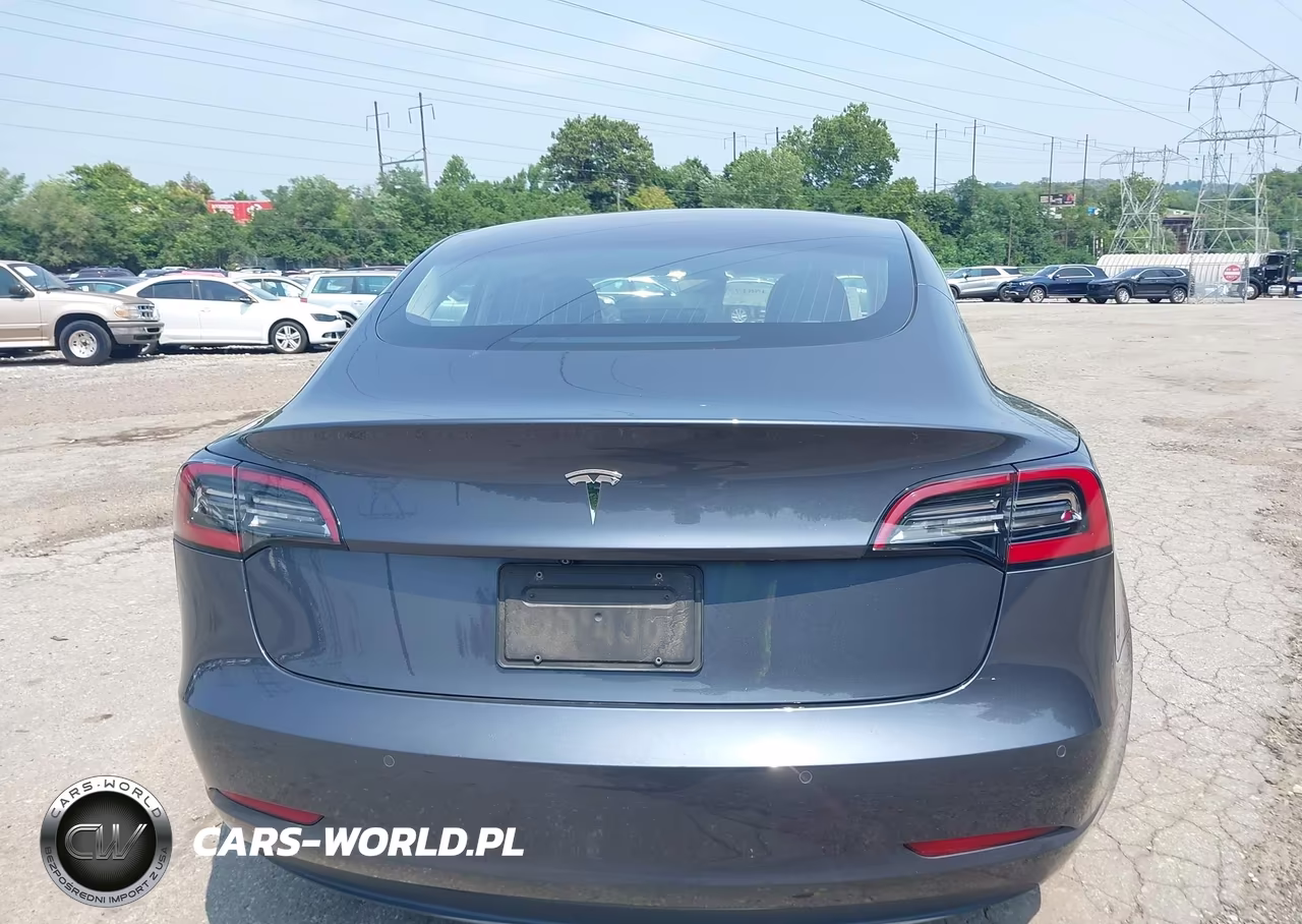 2018 Tesla Model 3 Long Range-Mid Range VIN:5YJ3E1EAXJF158984 - 17