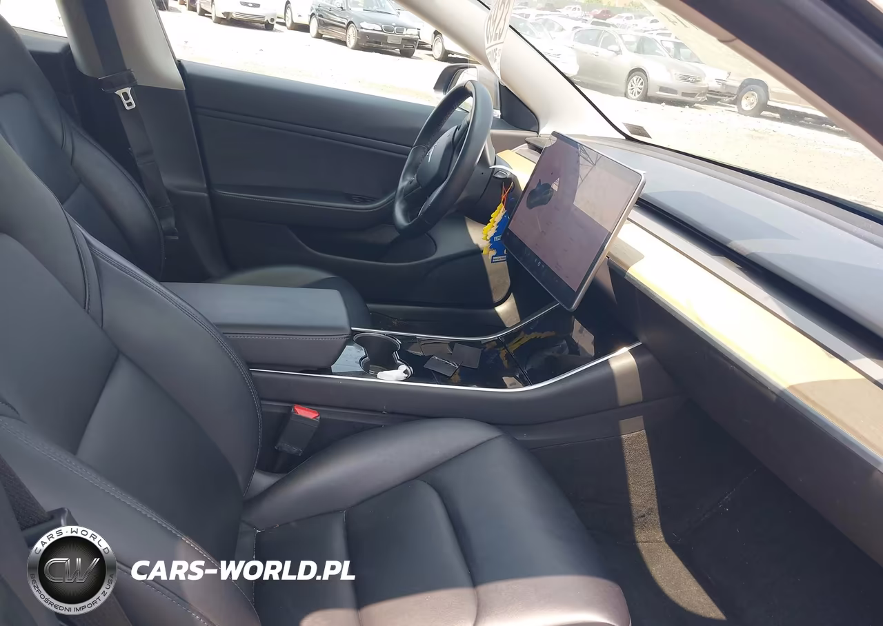 2018 Tesla Model 3 Long Range-Mid Range VIN:5YJ3E1EAXJF158984 - 5