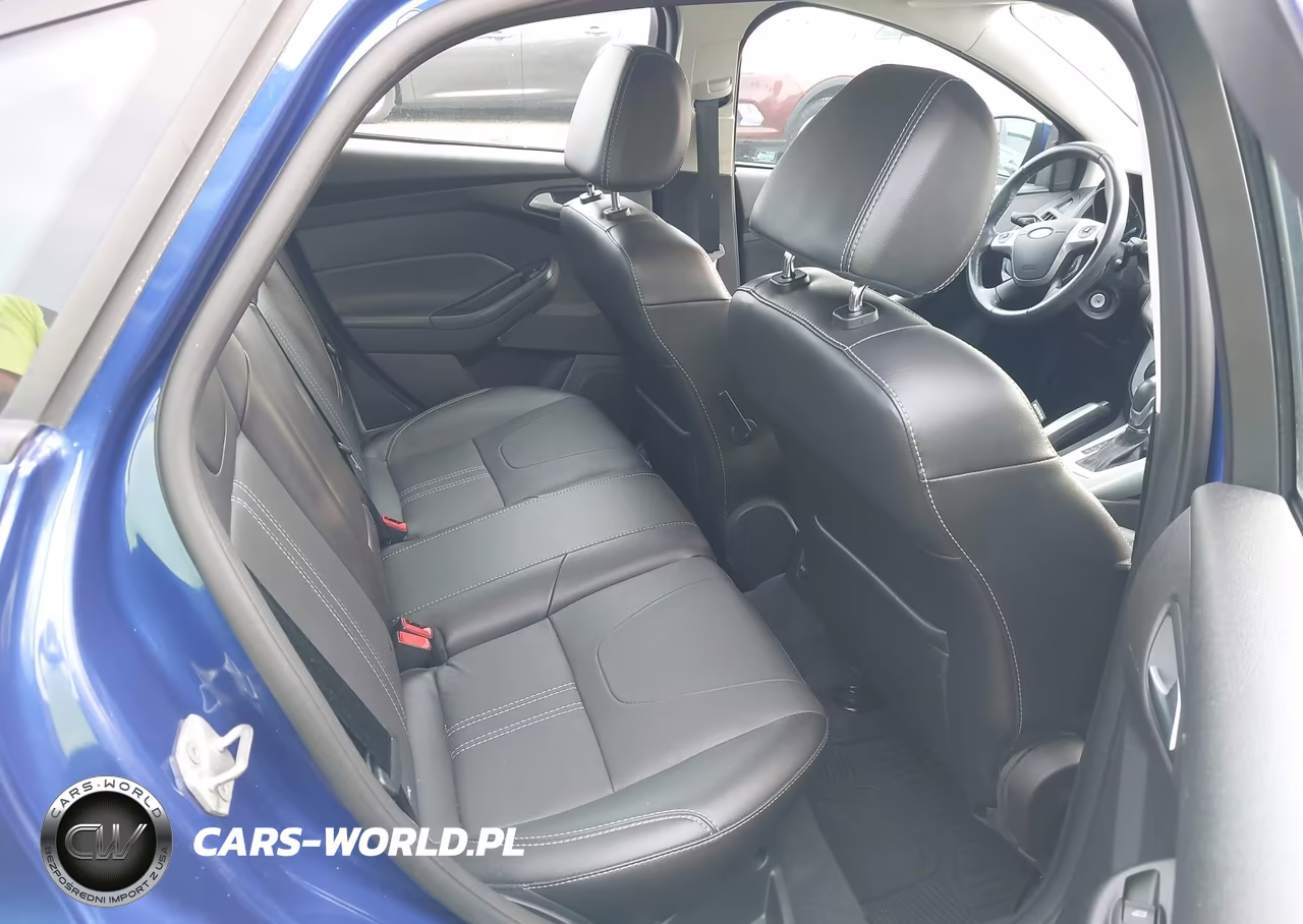 2013 Ford Focus Se VIN:1FADP3F24DL380641 - 8