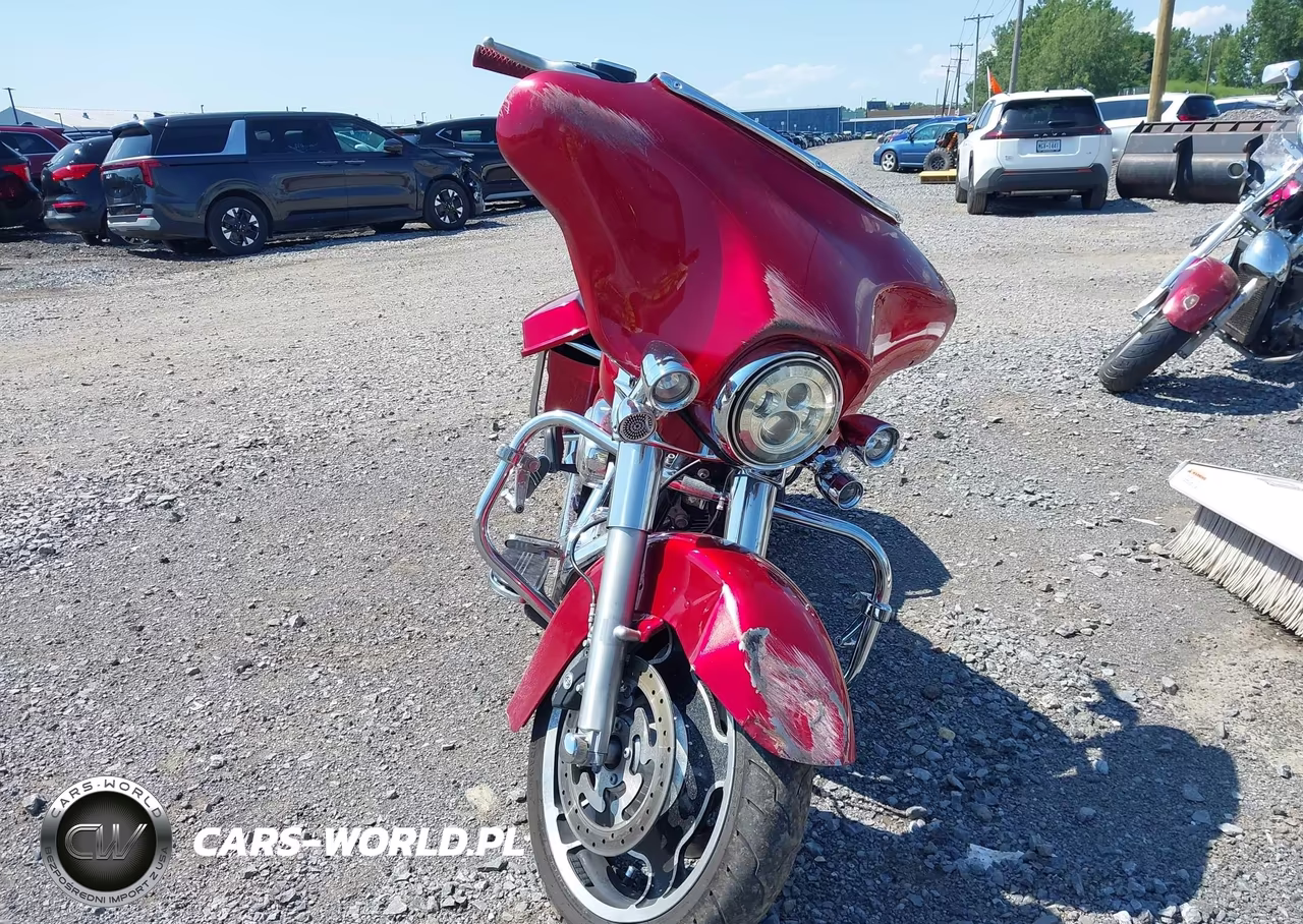 2012 Harley-Davidson Flhx Street Glide VIN:1HD1KBM19CB693400 - 5