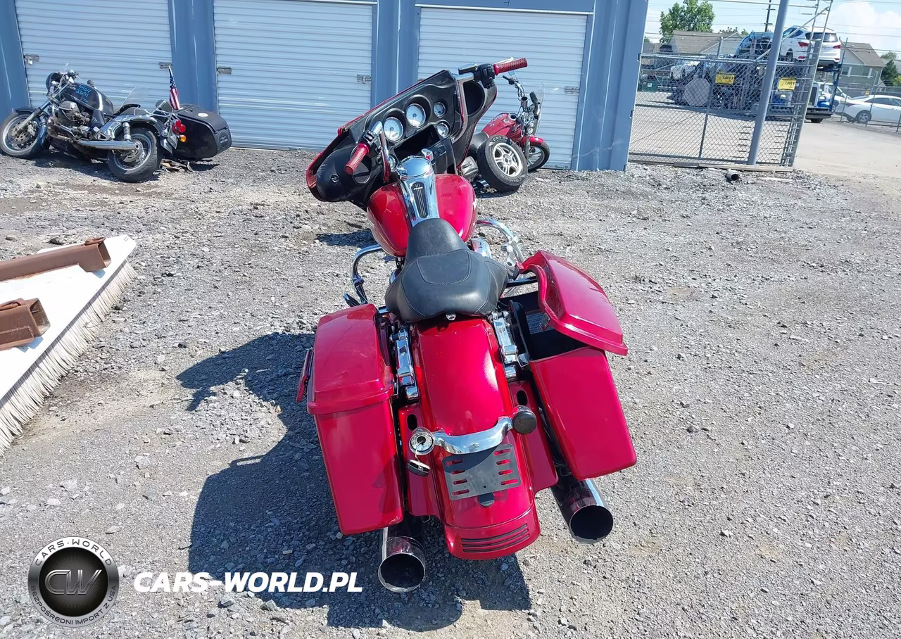 2012 Harley-Davidson Flhx Street Glide VIN:1HD1KBM19CB693400 - 6