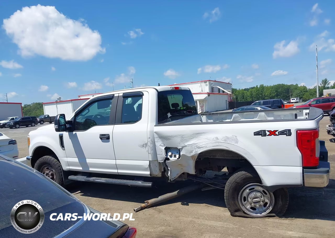 2017 Ford F-250 Xl VIN:1FT7X2B65HEB16171 - 14