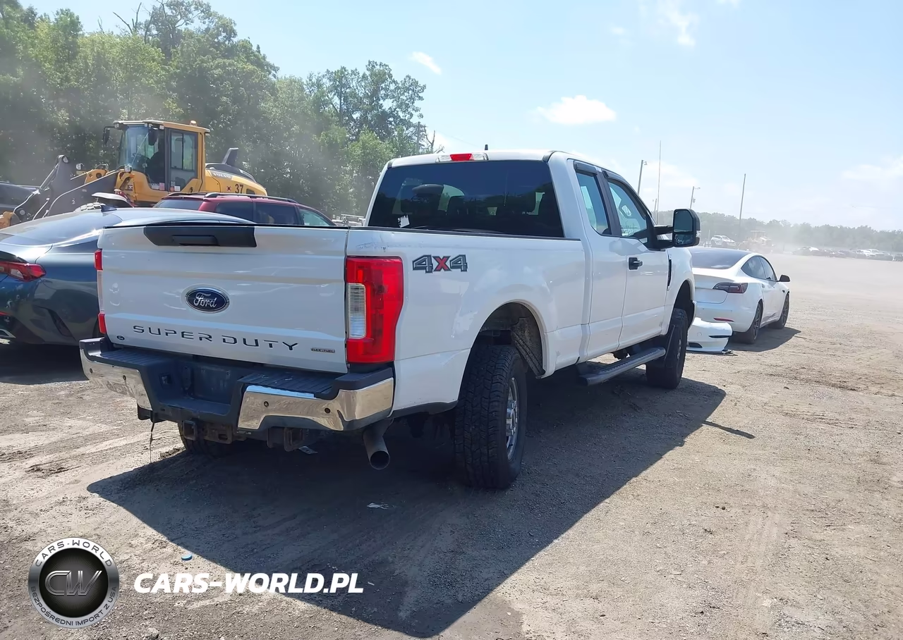 2017 Ford F-250 Xl VIN:1FT7X2B65HEB16171 - 4