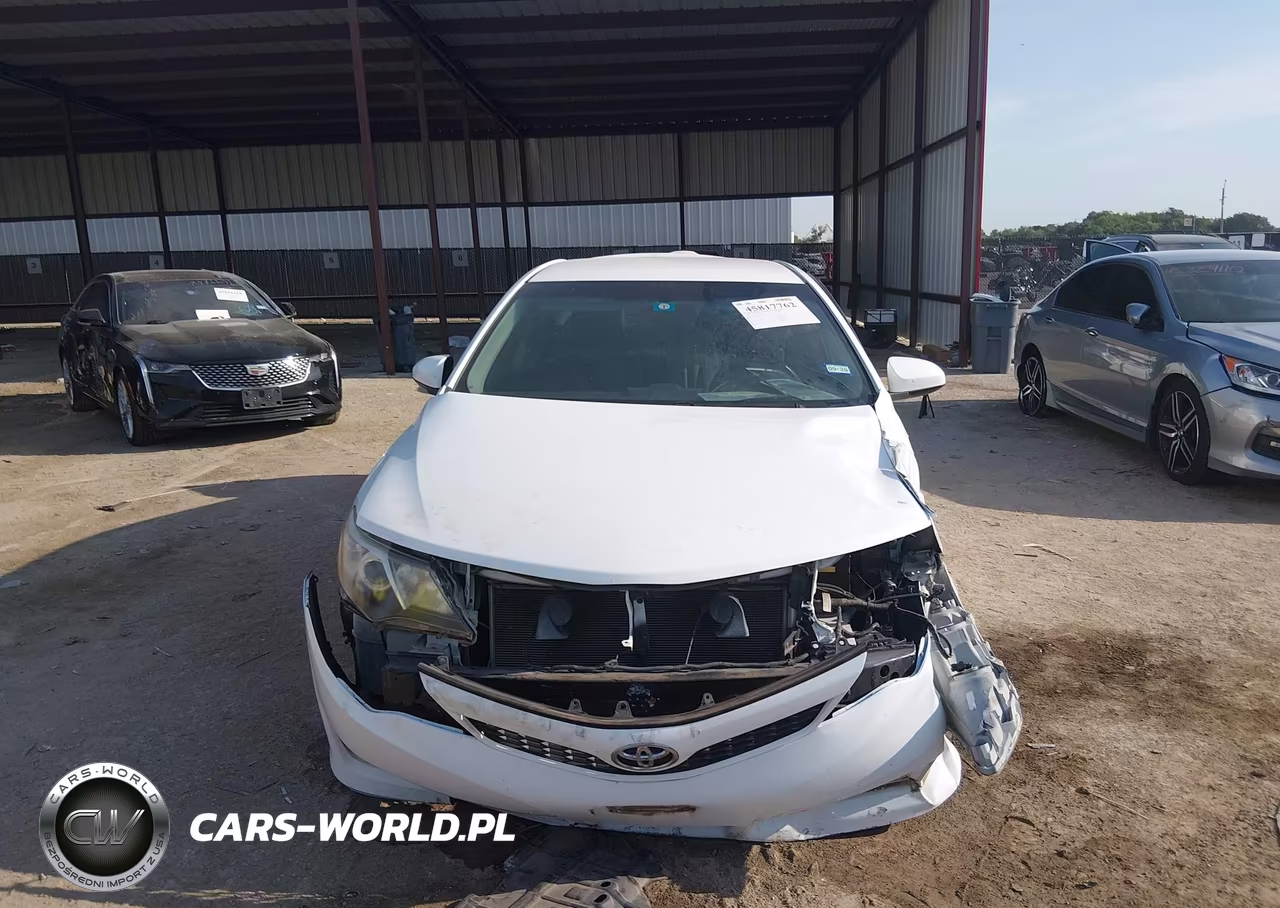 2014 Toyota Camry Se VIN:4T1BF1FK2EU459323 - 12